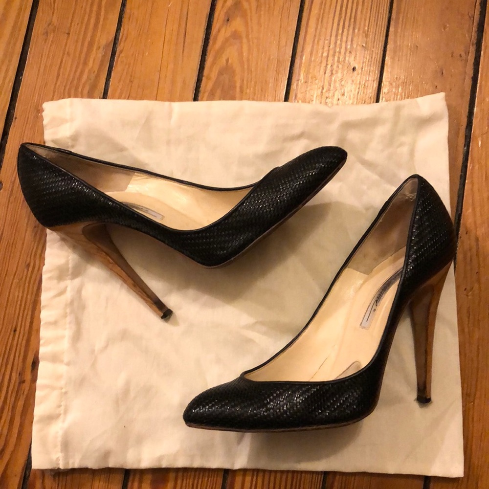 Brian Atwood black pumps with wooden heel